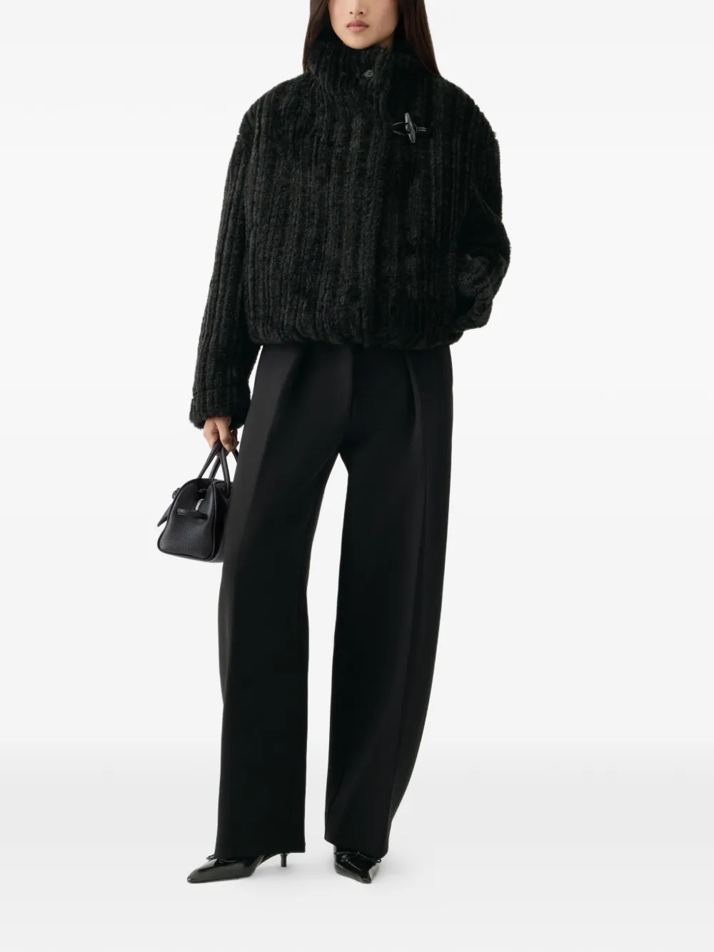 Jacquemus The Fernando jack met houtje touwtje sluiting Zwart