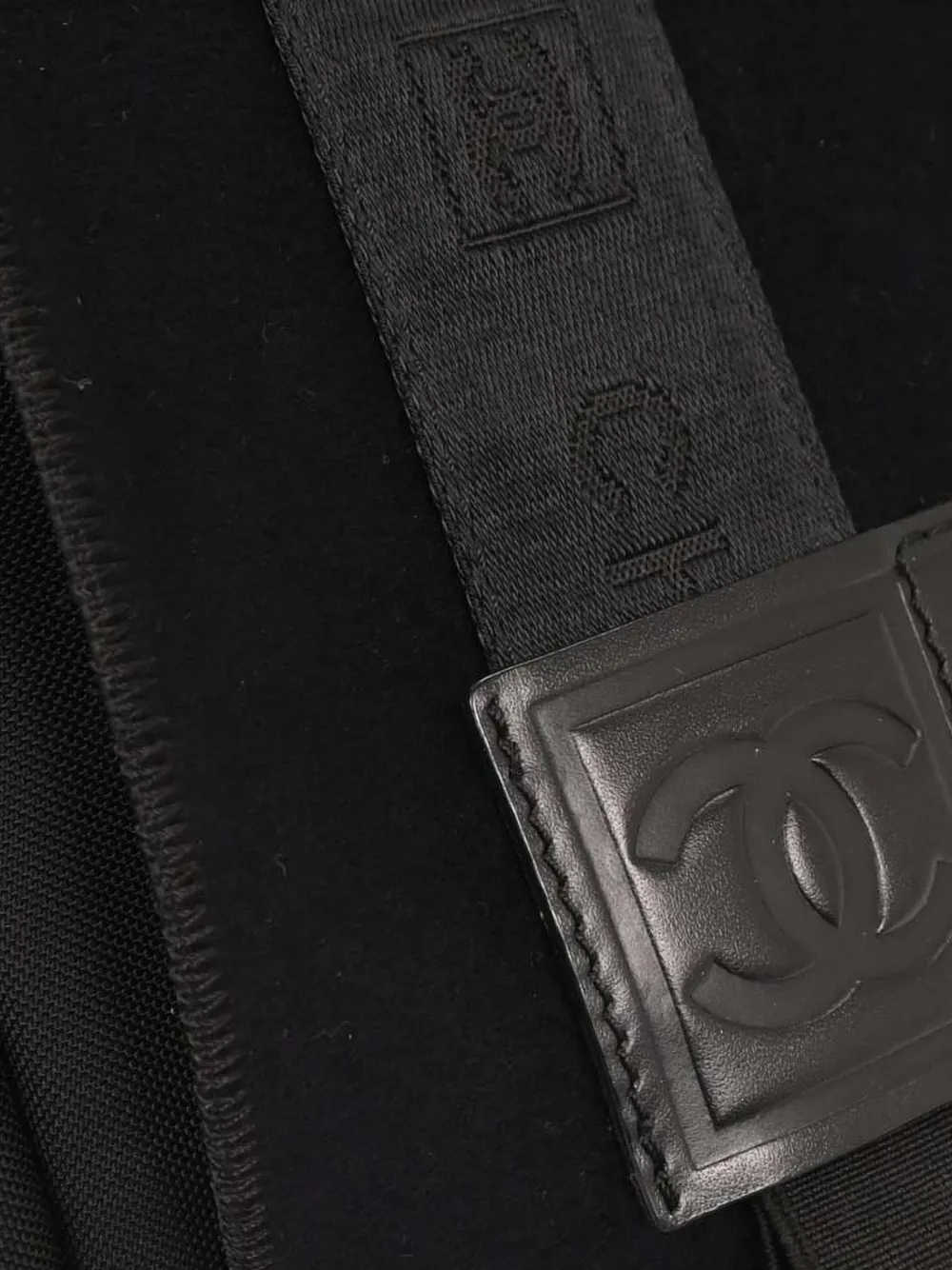 2005 Sport Line Shoulder Shoulder Bag