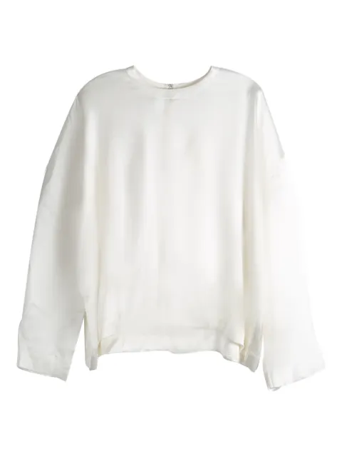 TOTEME asymmetric top