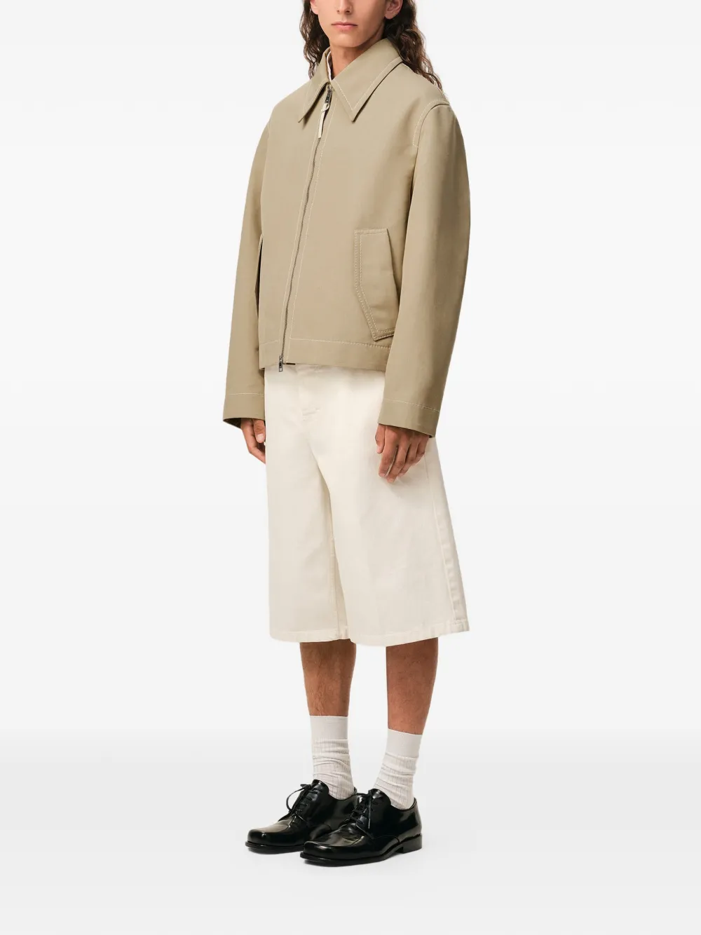 AMI Paris Katoenen jack met geborduurd hart en rits Beige