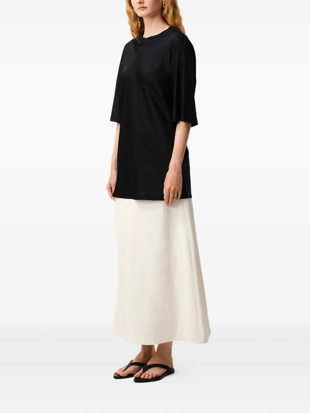 AMI Paris Satijnen blouse met korte mouwen Zwart
