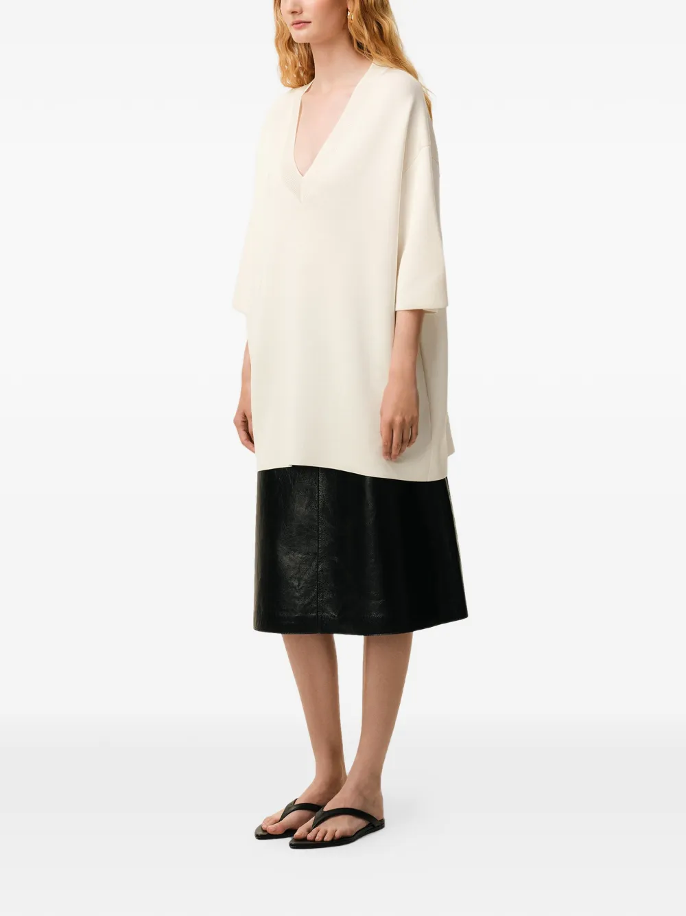  Ami Paris Short-sleeved V-neck Sweater - Neutrals 