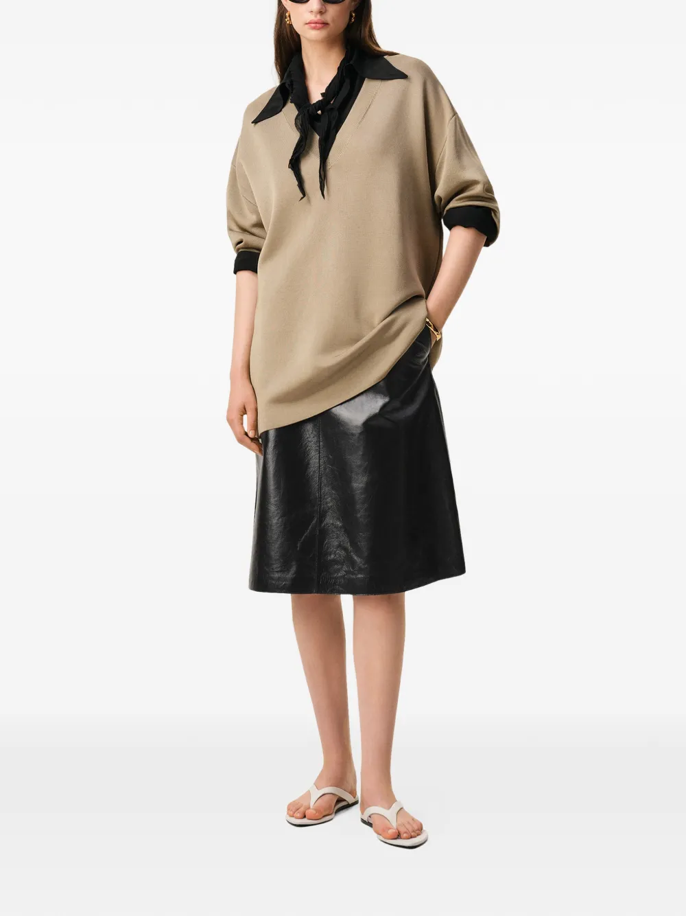 AMI Paris Lakleren midi-rok met A-lijn Zwart