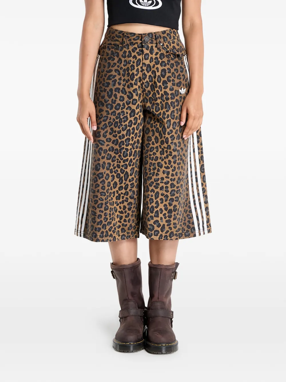 adidas leopard-patterned bermuda shorts - Marrone