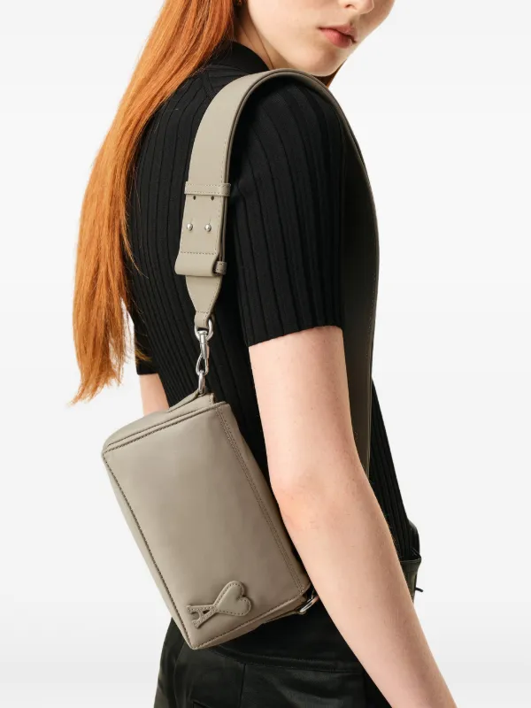 AMI Paris Marcel ショルダーバッグ | グレー | FARFETCH JP