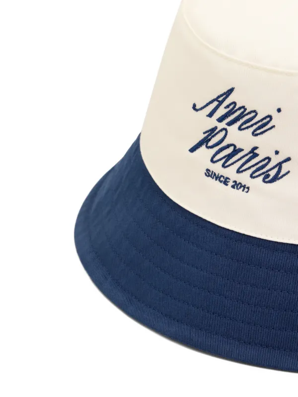AMI Paris エンブロイダリー バケットハット | ホワイト | FARFETCH JP