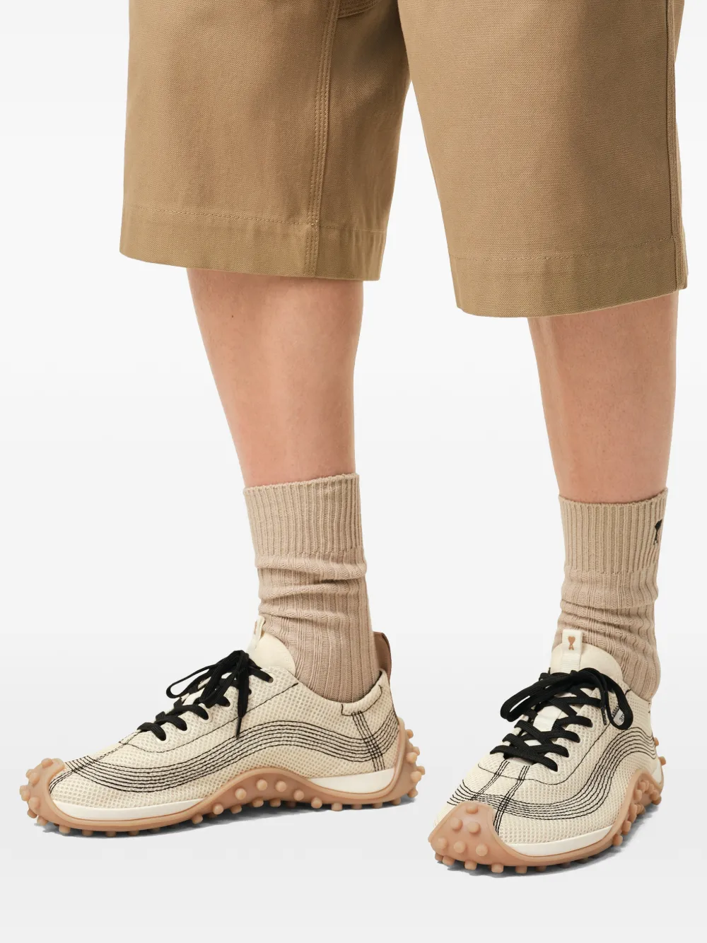 AMI Paris Mirage sneakers met contrasterend stiksel Beige