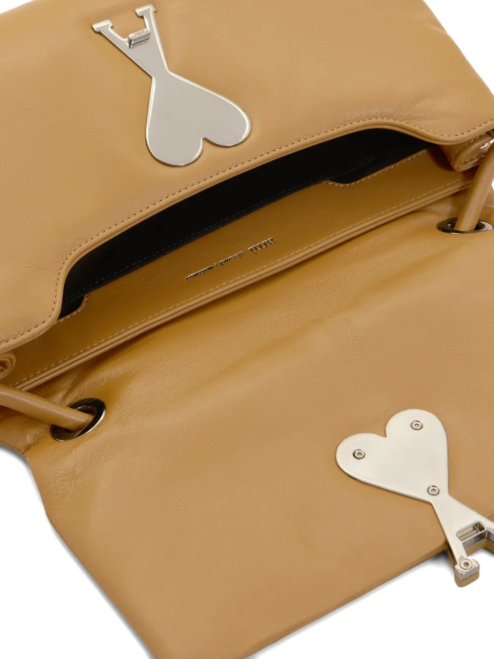 AMI Paris Voulez-Vous leren schoudertas Beige