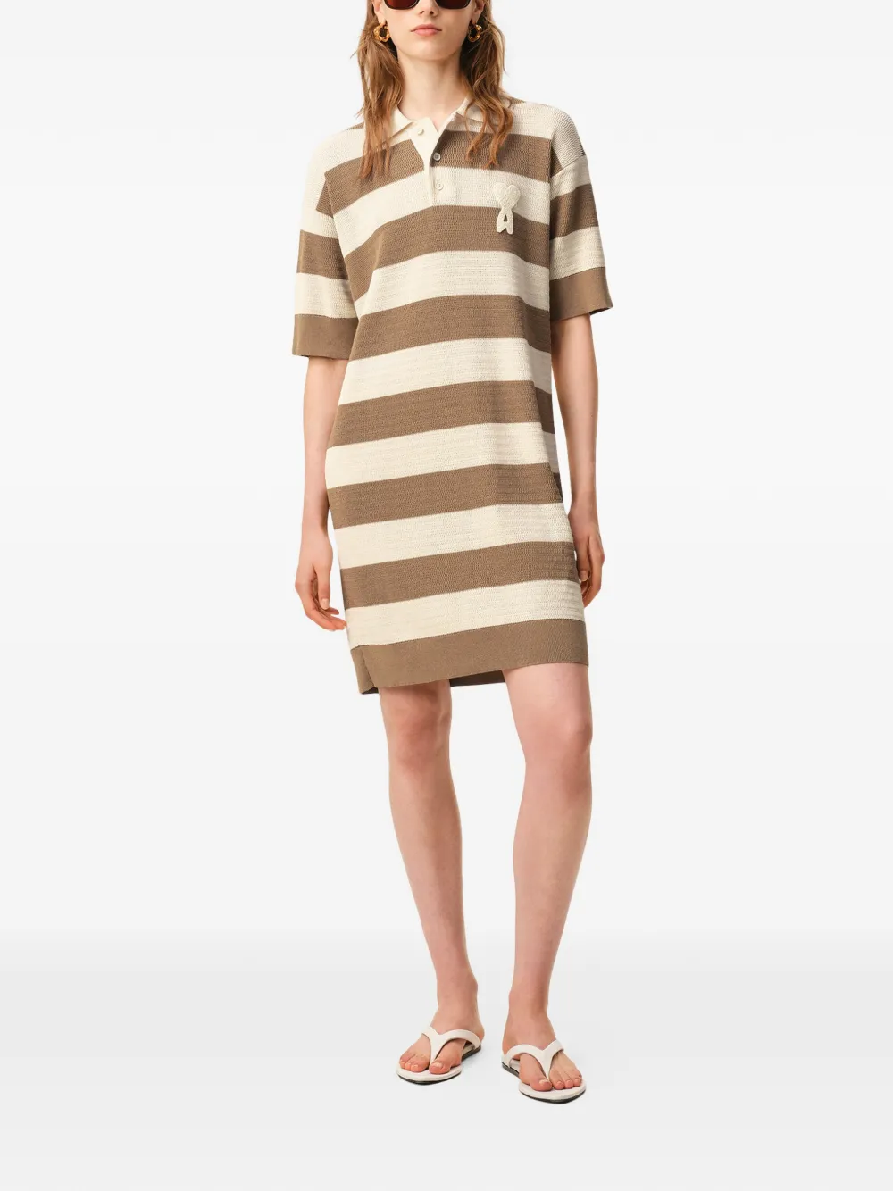 AMI Paris Ami De Coeur gestreepte mini-jurk Beige