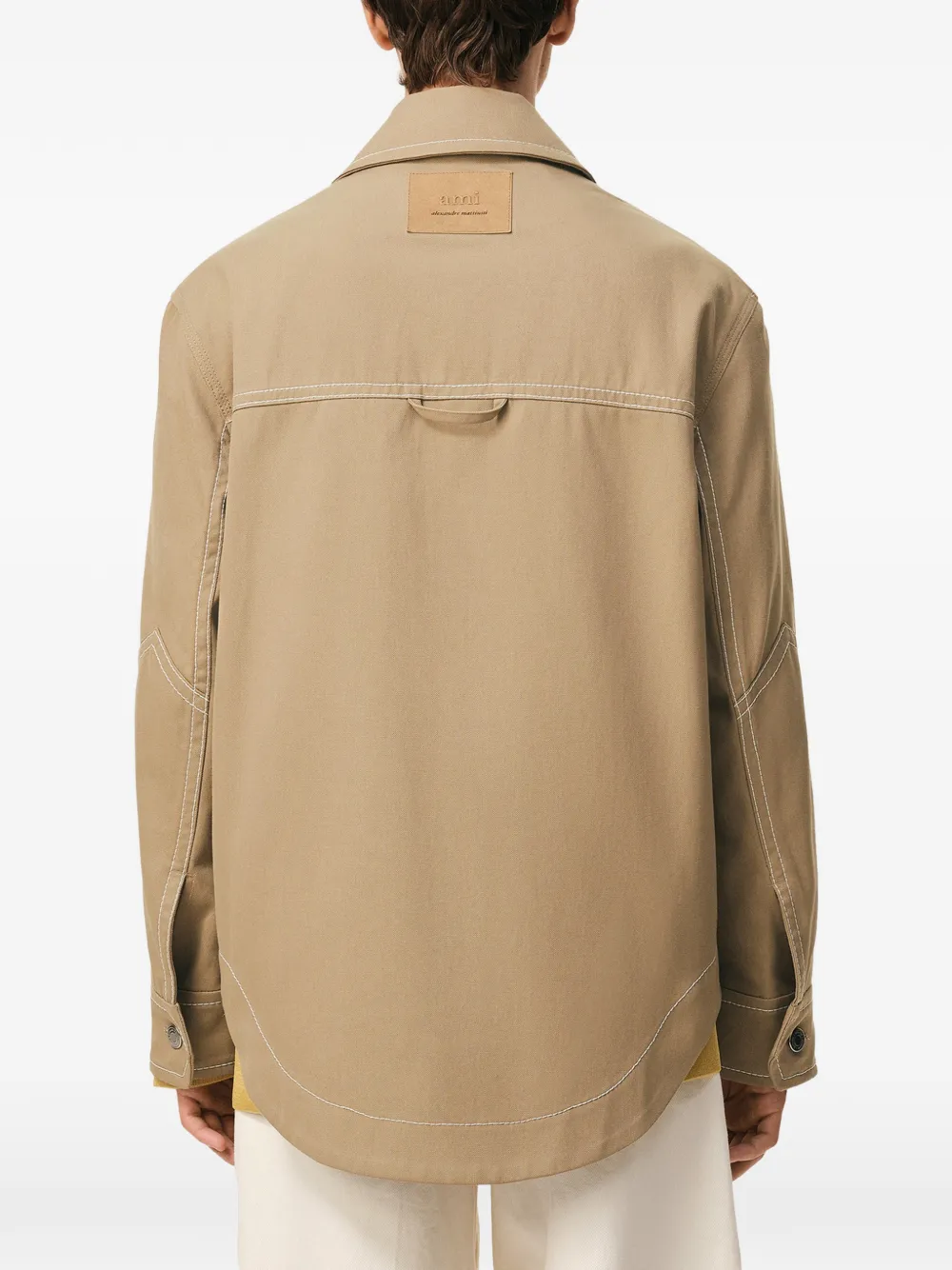 AMI Paris Cargo jack met knopen Beige