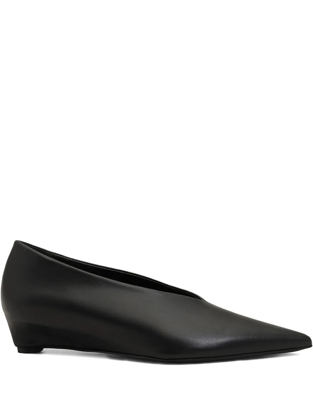 AMI Paris Pumps met puntige neus Zwart