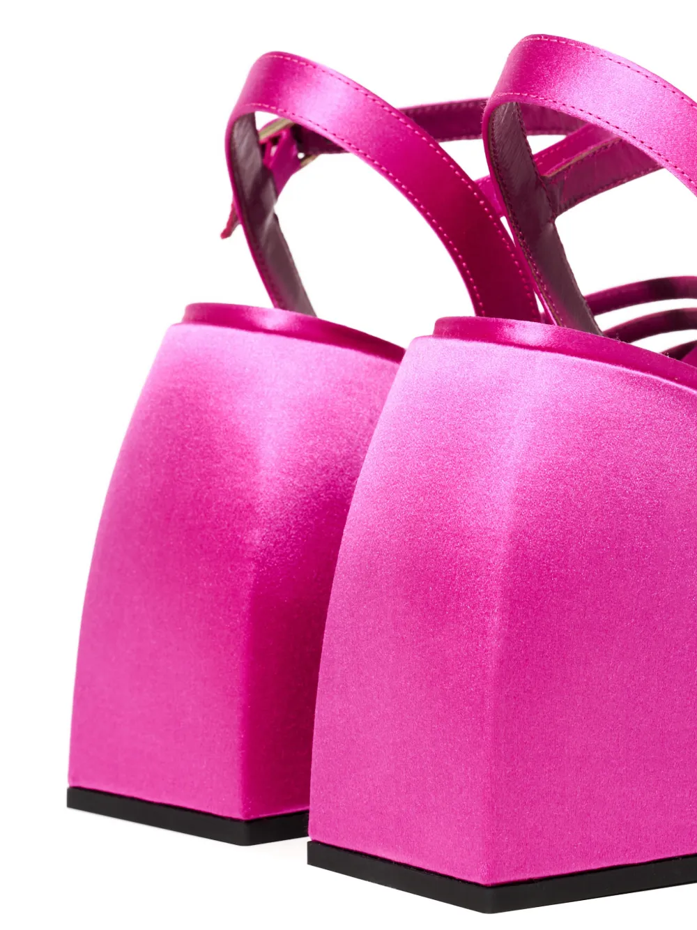 Nodaleto Bulla Chibi sandalen met plateauzool Roze