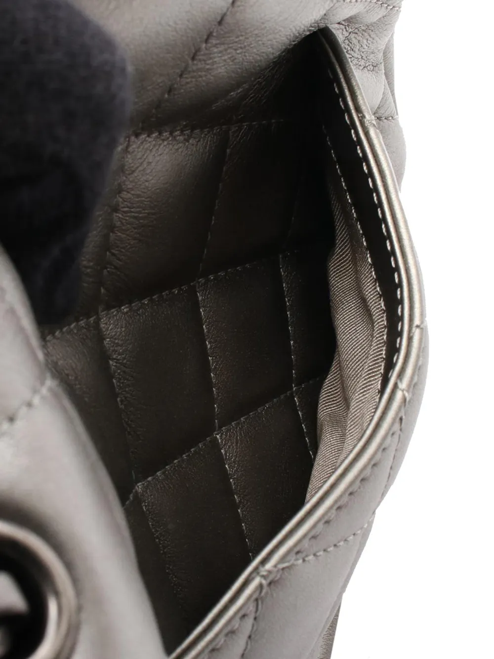 2021-2025 Cc Quilted Lambskin Casual Pocket Flap Bag Crossbody Bag
