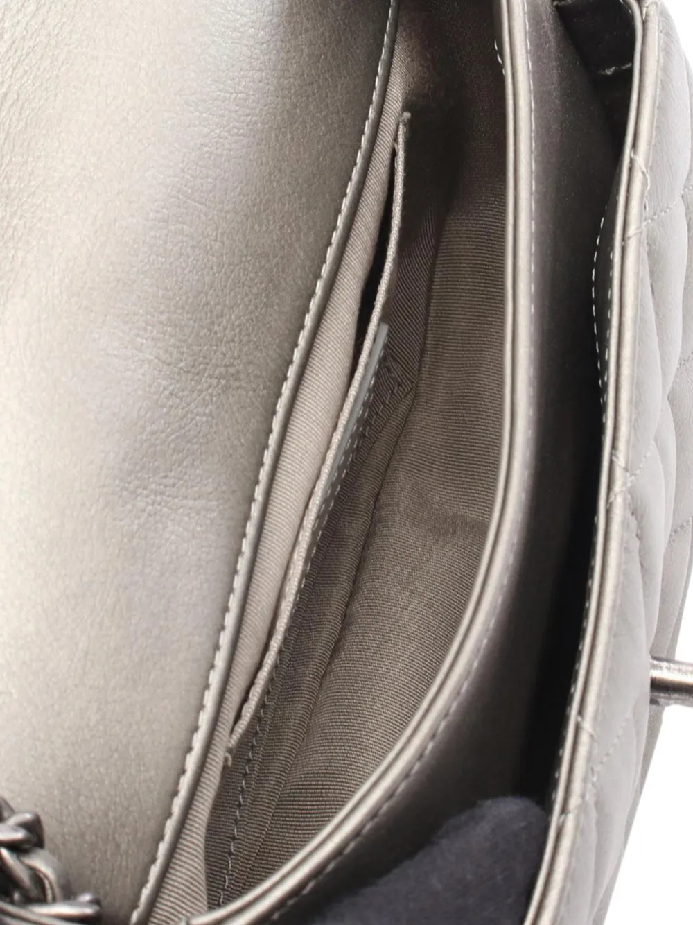 2021-2025 Cc Quilted Lambskin Casual Pocket Flap Bag Crossbody Bag