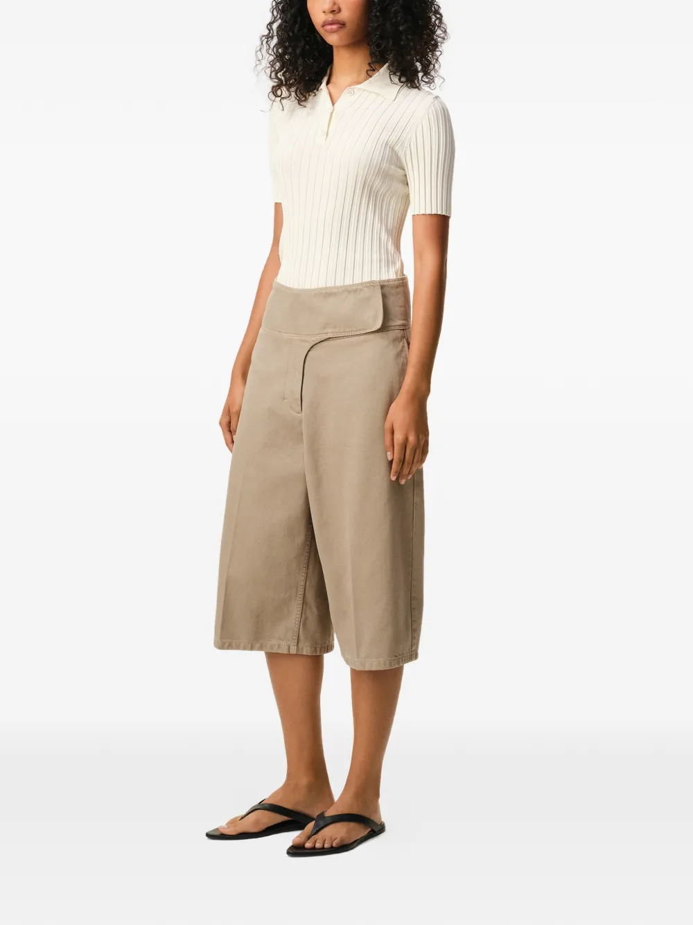  Ami Paris Wrapped Bermuda Shorts - Neutrals 