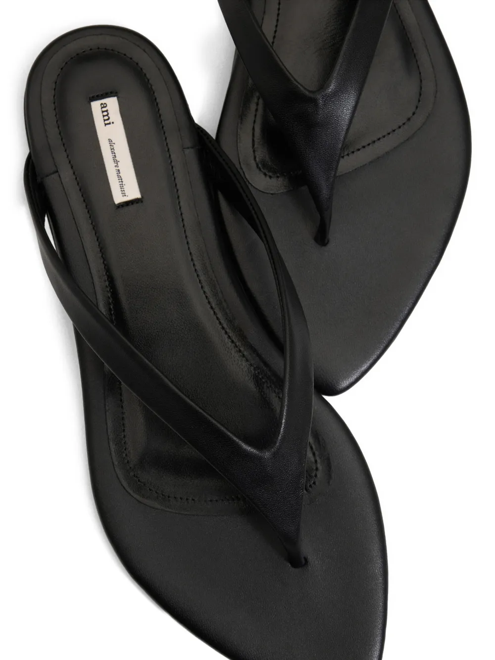 AMI Paris Sandalen met puntige neus Zwart