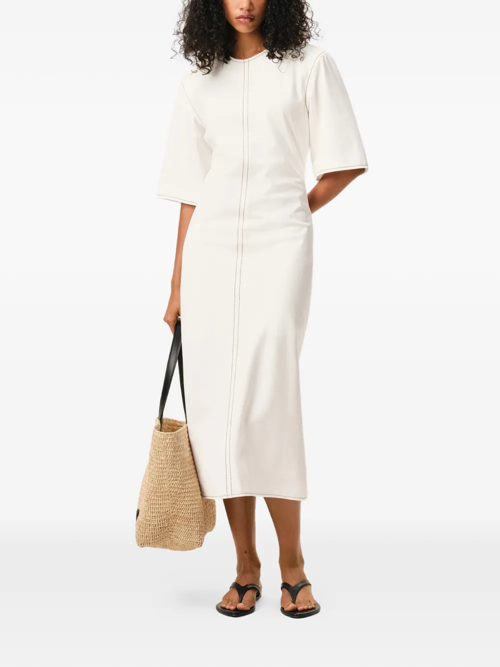AMI Paris Midi-jurk met korte mouwen en stiksel Beige