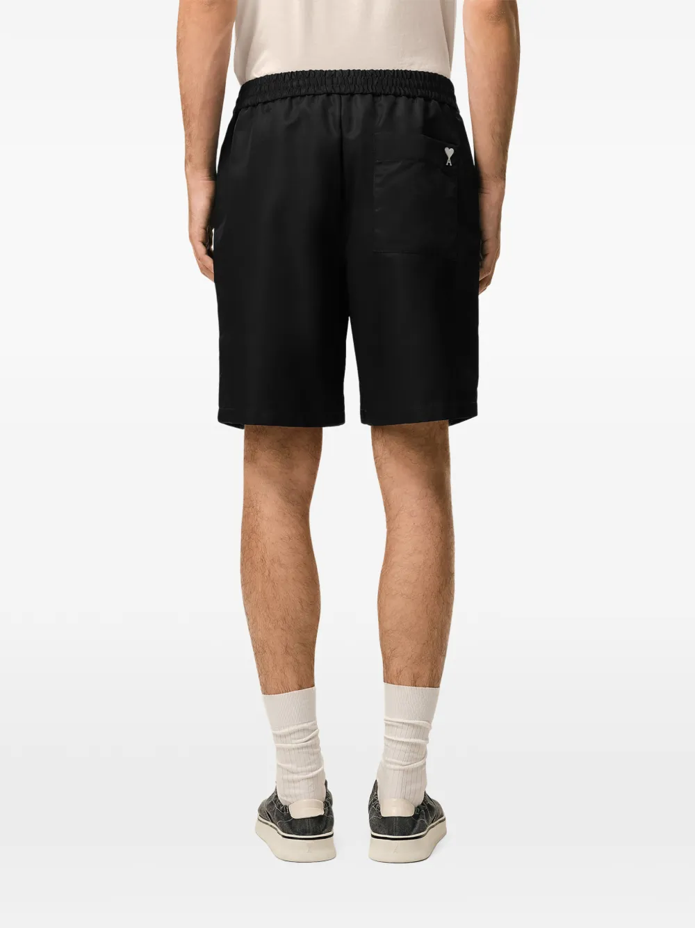 AMI Paris Ami de Coeur shorts met studs Zwart