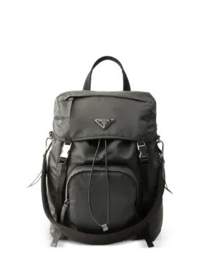 Prada Small Re-nylon Backpack | Black | FARFETCH TW