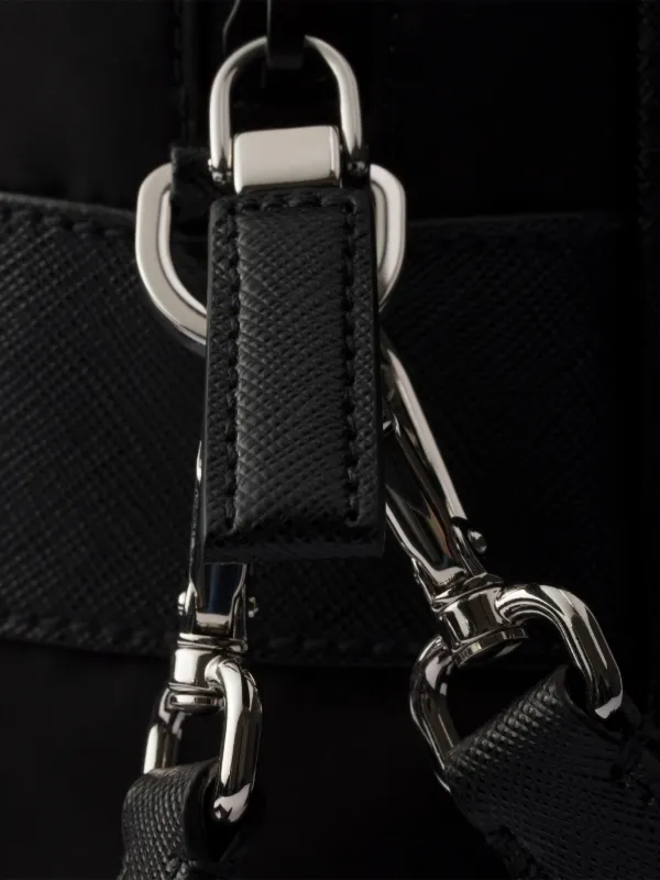 Prada Re-Nylon ショルダーバッグ | ブラック | FARFETCH JP
