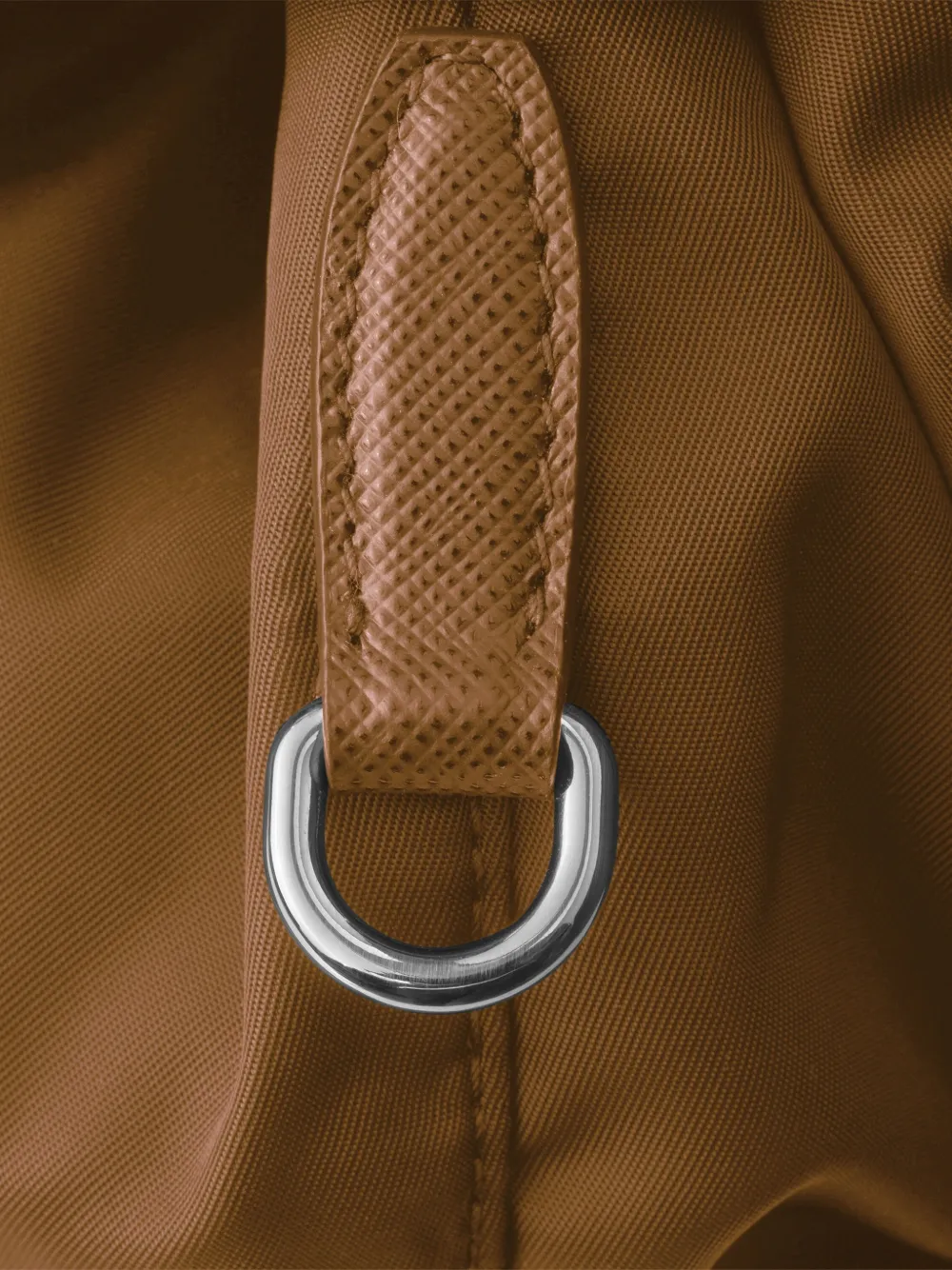 Prada Re-Nylon medium rugzak met buidel Bruin