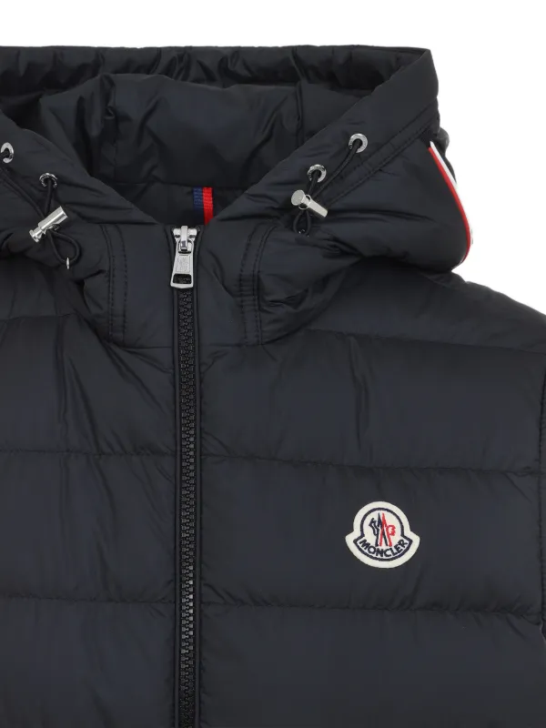 Moncler フーデッド パデッドベスト | ブラック | FARFETCH JP