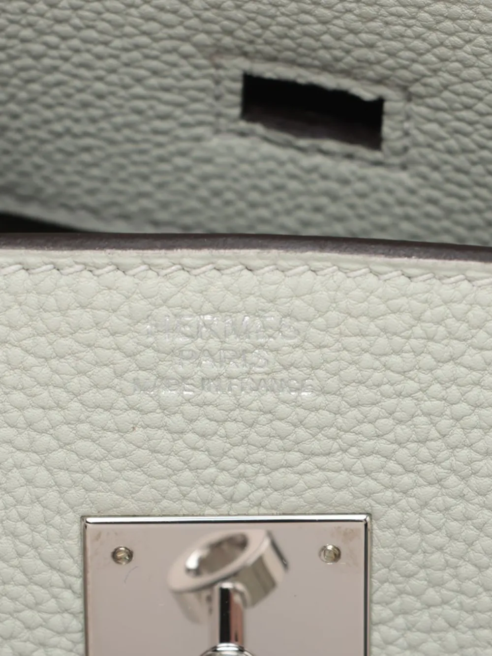 Hermès Pre-Owned 2024 Togo Birkin Retourne 30 handbag | Estilos de archivo | Image 2