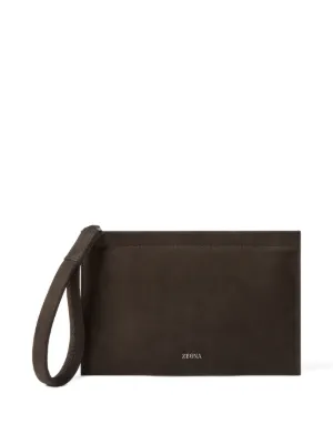 Ferragamo ロゴエンボス クラッチバッグ | ブラック | FARFETCH JP