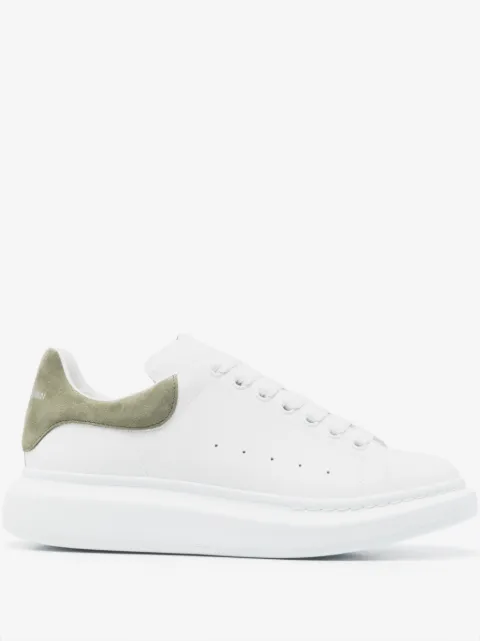 Alexander McQueen tenis con agujetas