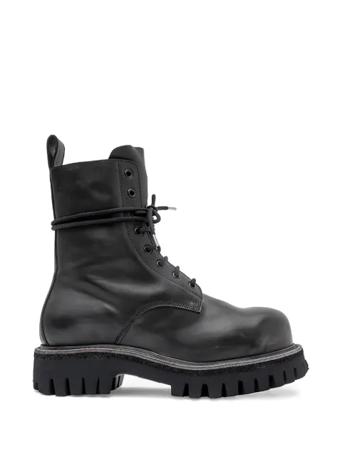 A Diciannoveventitre COMBAT BOOT