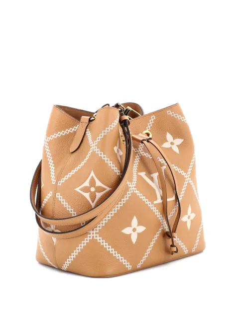 Louis Vuitton Pre-Owned NeoNoe Handbag Monogram Empreinte Giant Broderies MM bucket bag