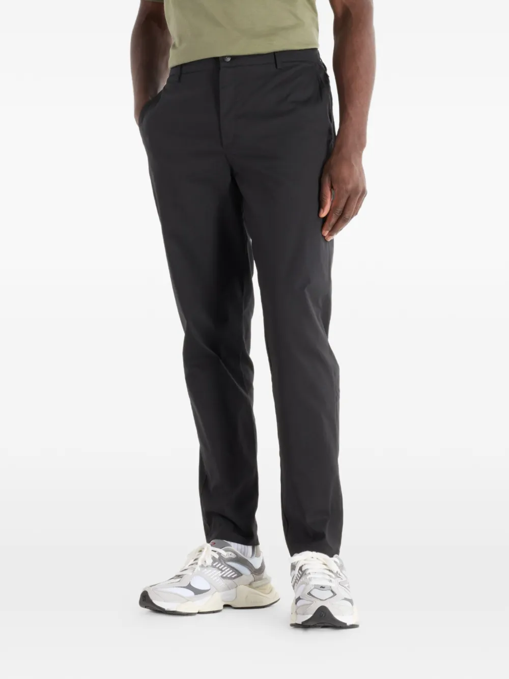 New Balance Athletics Standard 30" broek met toelopende pijpen Zwart