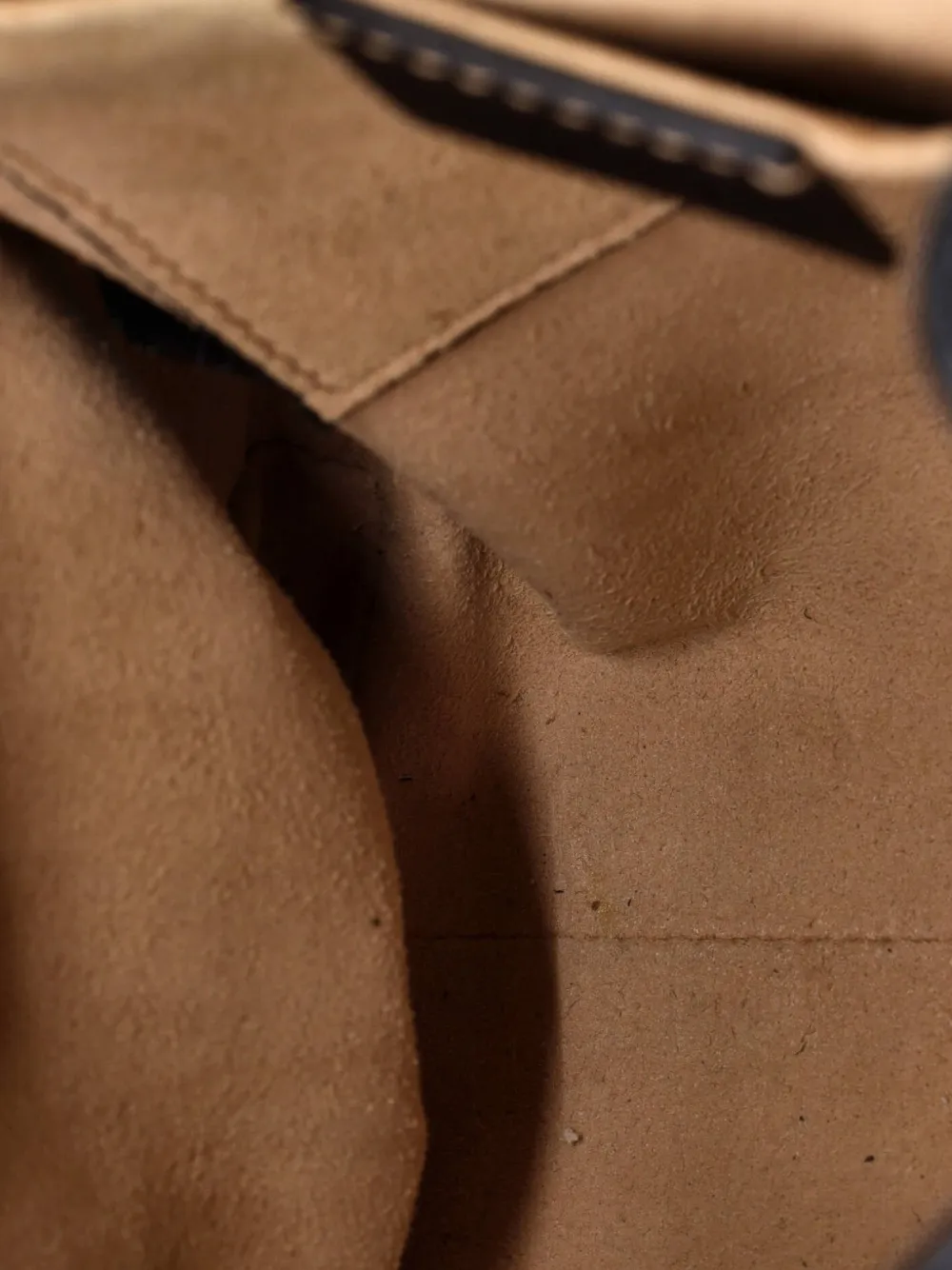 Pre-owned Gucci Padlock Ssima Leather Mini Backpack In Black