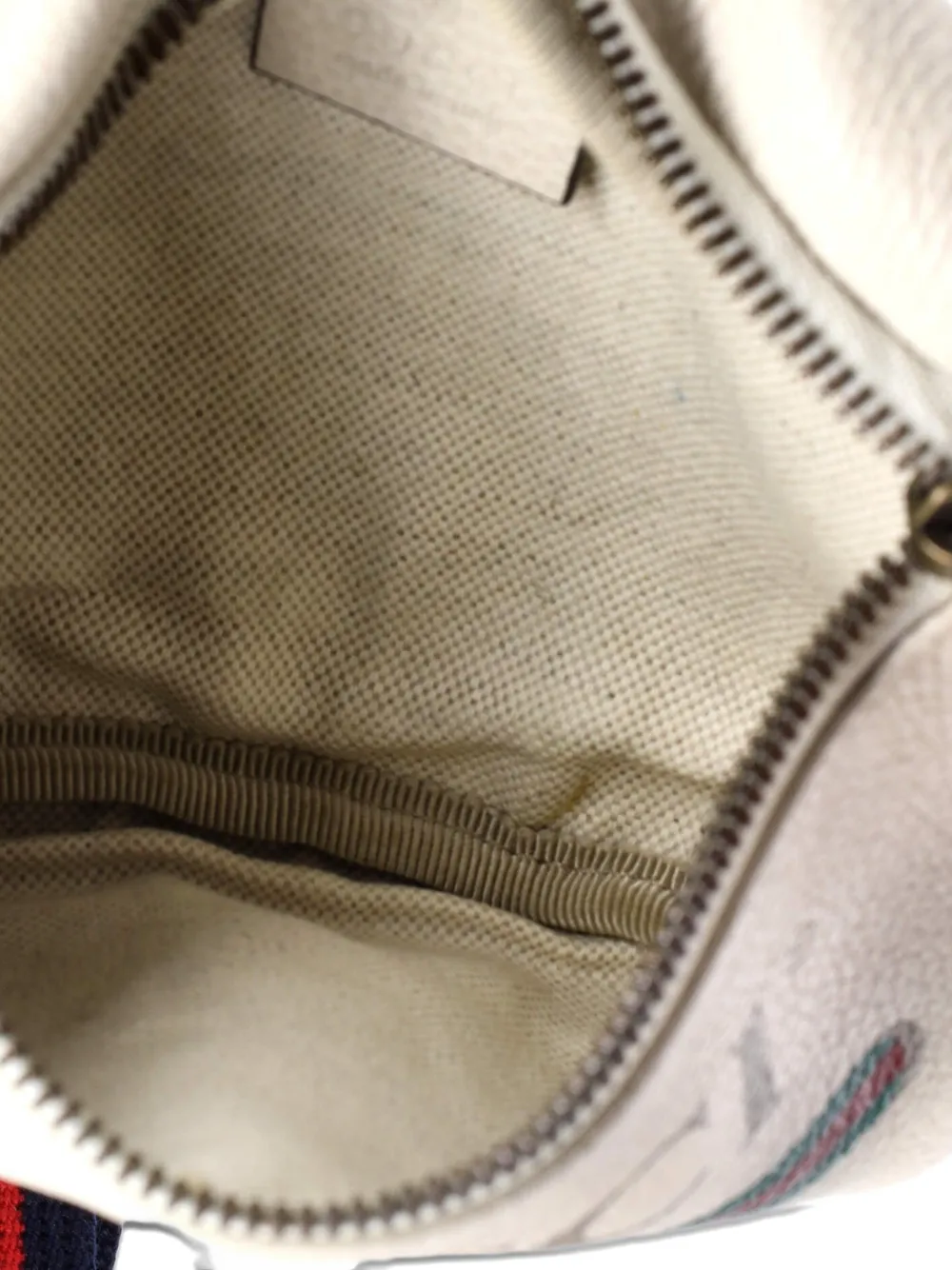 Pre-owned Gucci Logo Printed Leather Small Belt Bag In Neutral