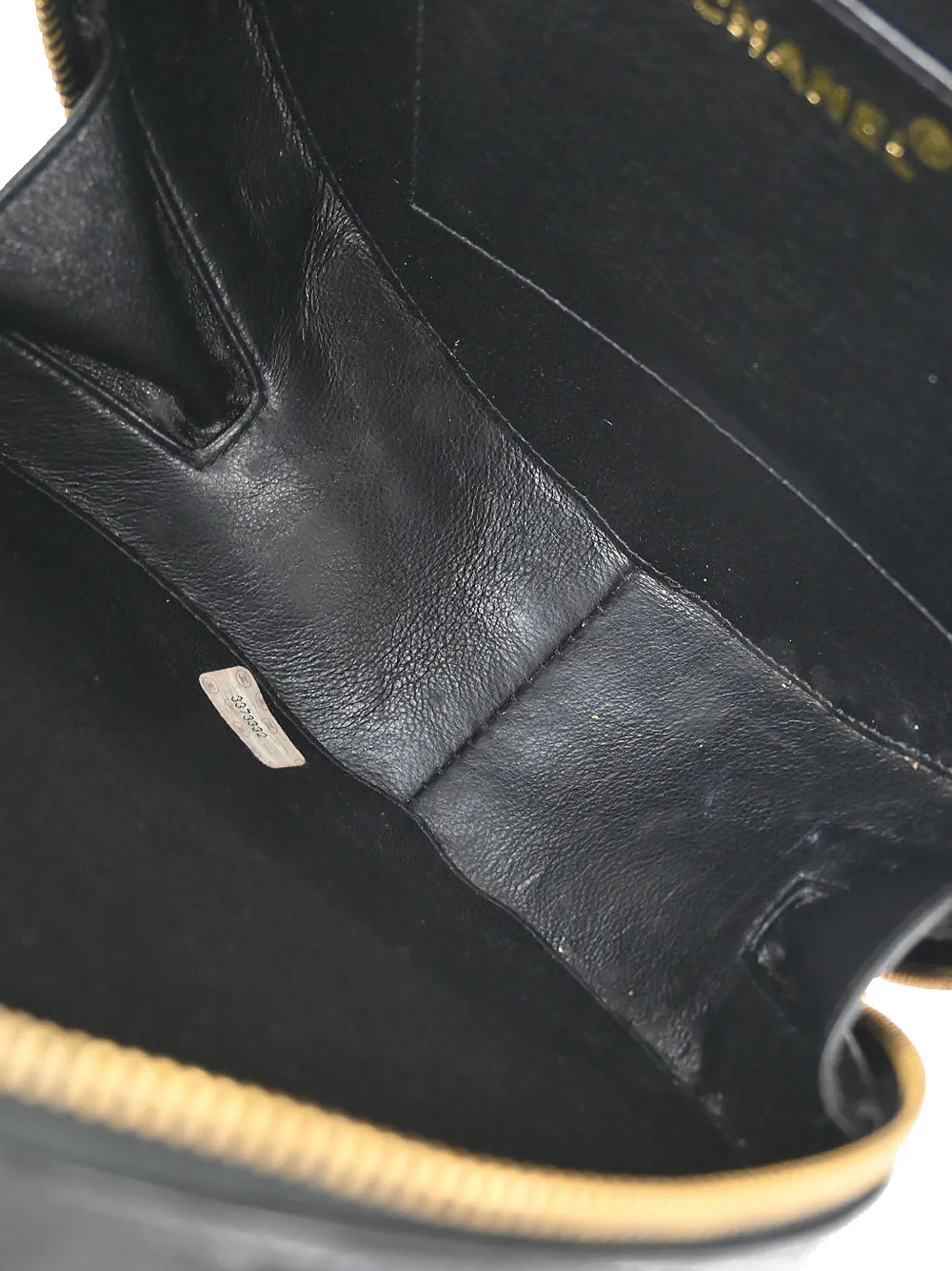 CHANELエナメルバニティバック CHANEL Pre-Owned 1995 エナメルレザーバニティバッグ | ブラック