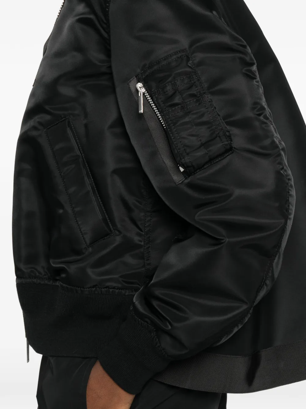 sacai Bomberjack met geplooid detail Zwart