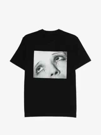 sacai