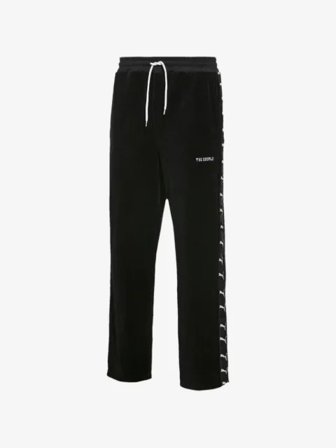 PUMA pants de terciopelo en colaboración con The Kooples