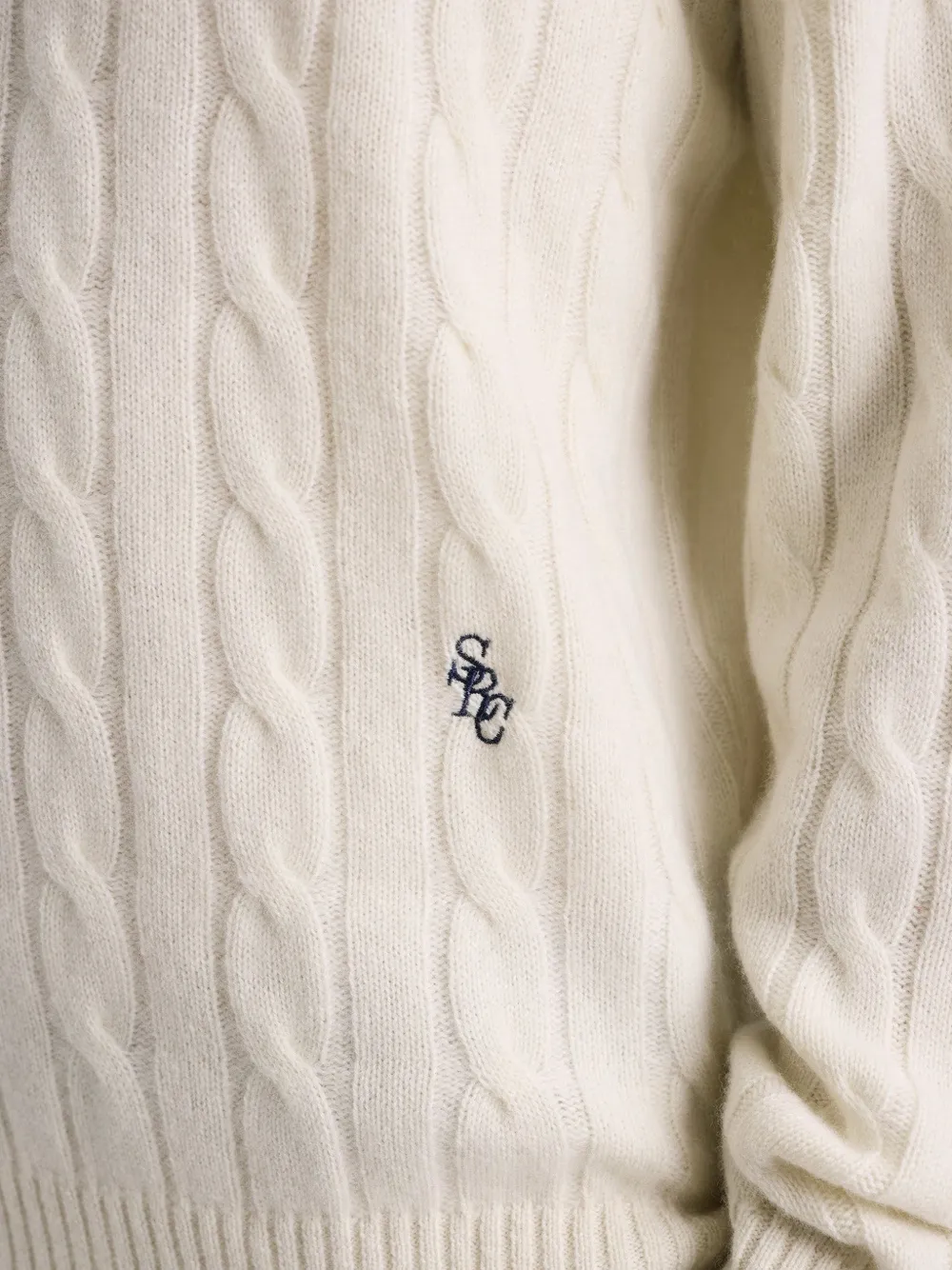 Sporty & Rich SRC kabelgebreide trui met logo Beige
