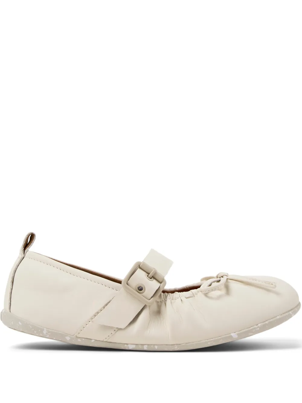 Camper Ballerine Wabi con fibbia - Bianco