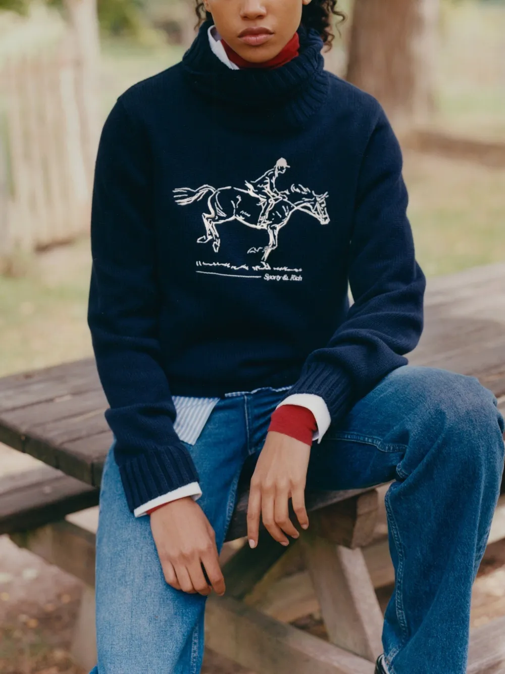 Sporty & Rich Trui met col en illustratie Blauw