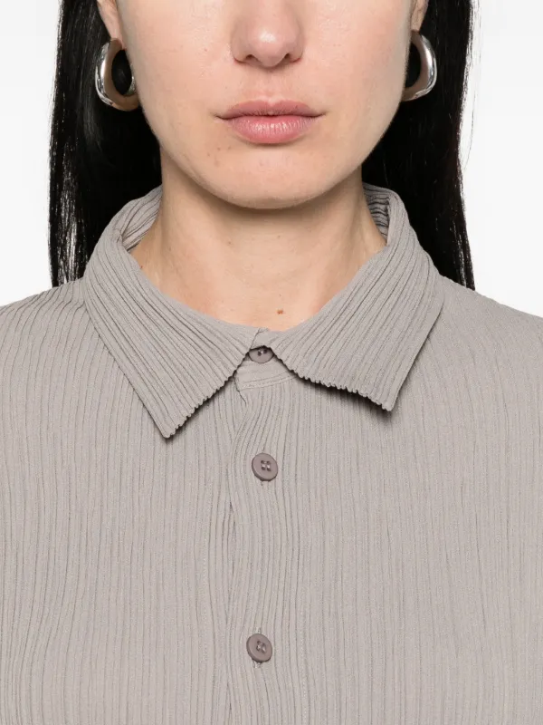 Issey Miyake Hatching Pleats Shirt | Grey | FARFETCH FI