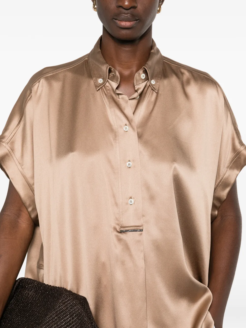 Brunello Cucinelli Zijden top met knopen Beige