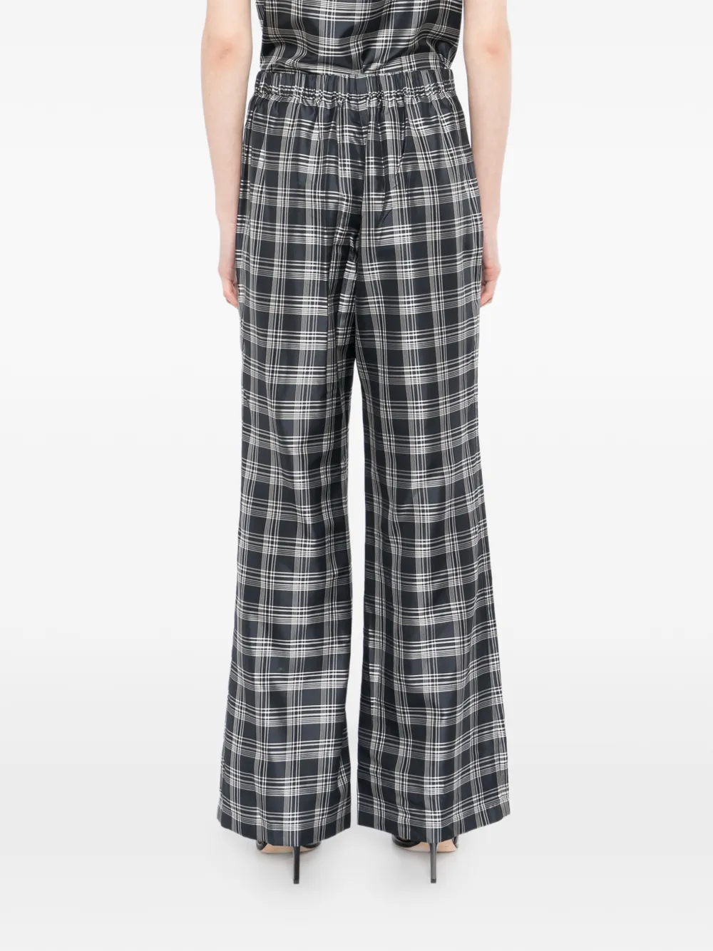 Theory Fluid broek Zwart