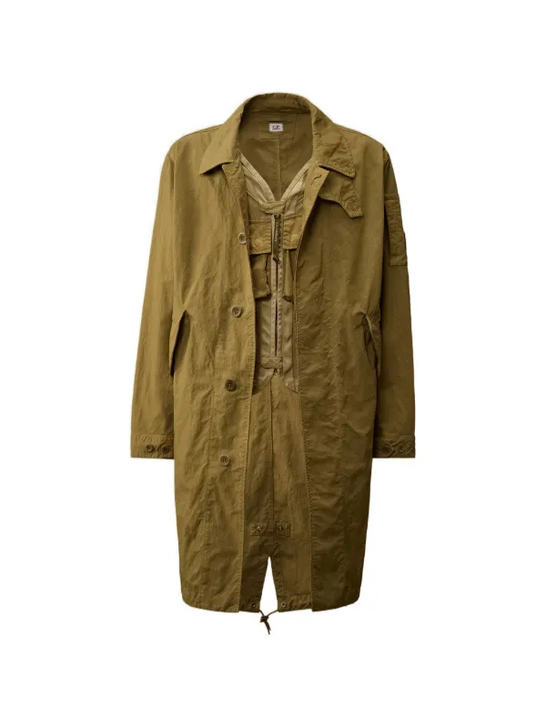 C.P. Company Twill Fishtail Lens Car Coat in Green