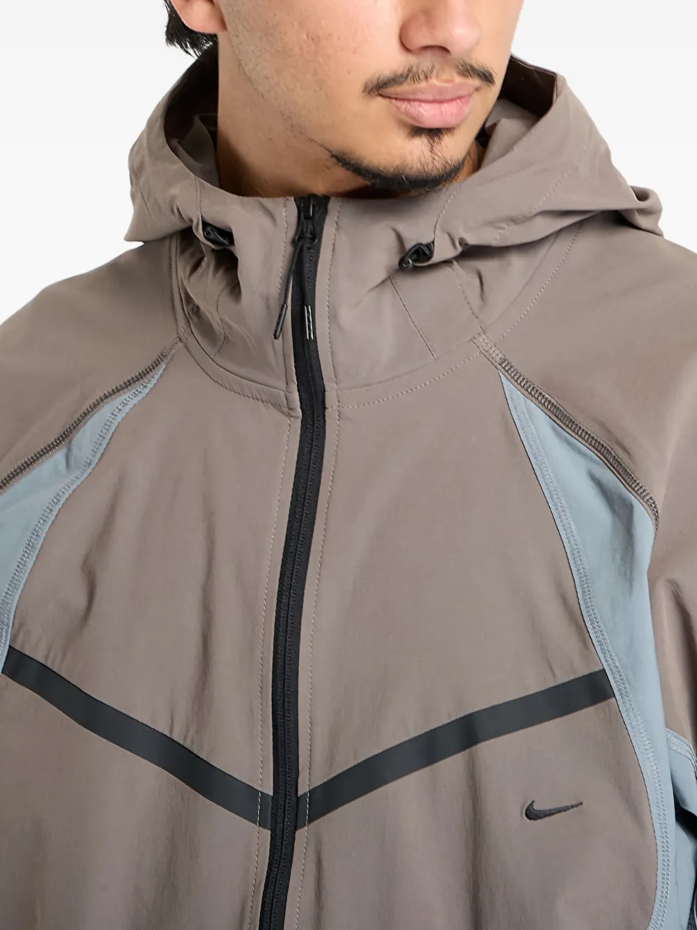 Nike Jack met colourblocking Bruin