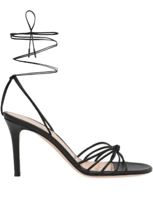 Gianvito Rossi バックルストラップ サンダル | ブラック | FARFETCH JP