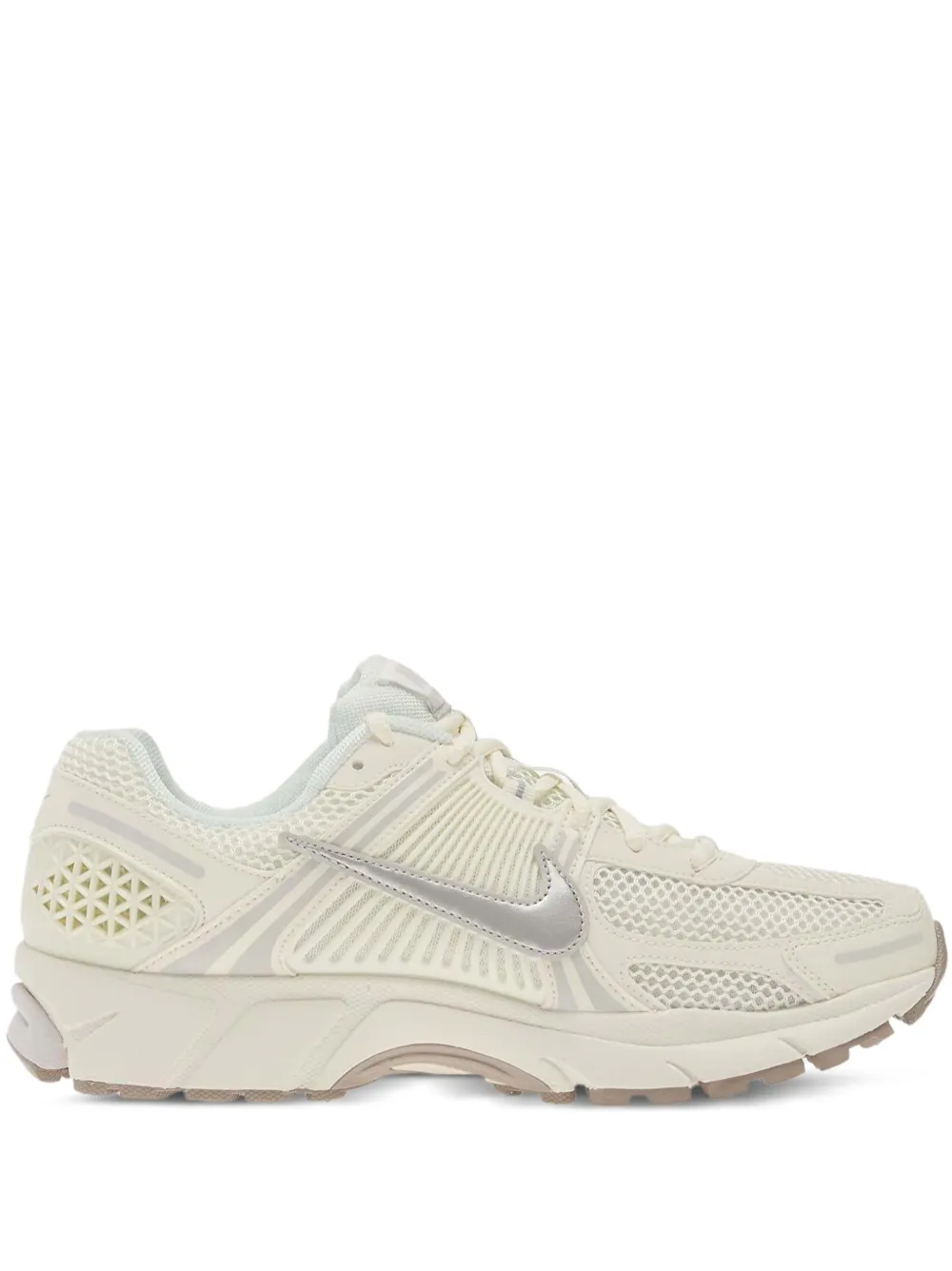 Nike Zoom Vomero 5 metallic sneakers - Toni neutri