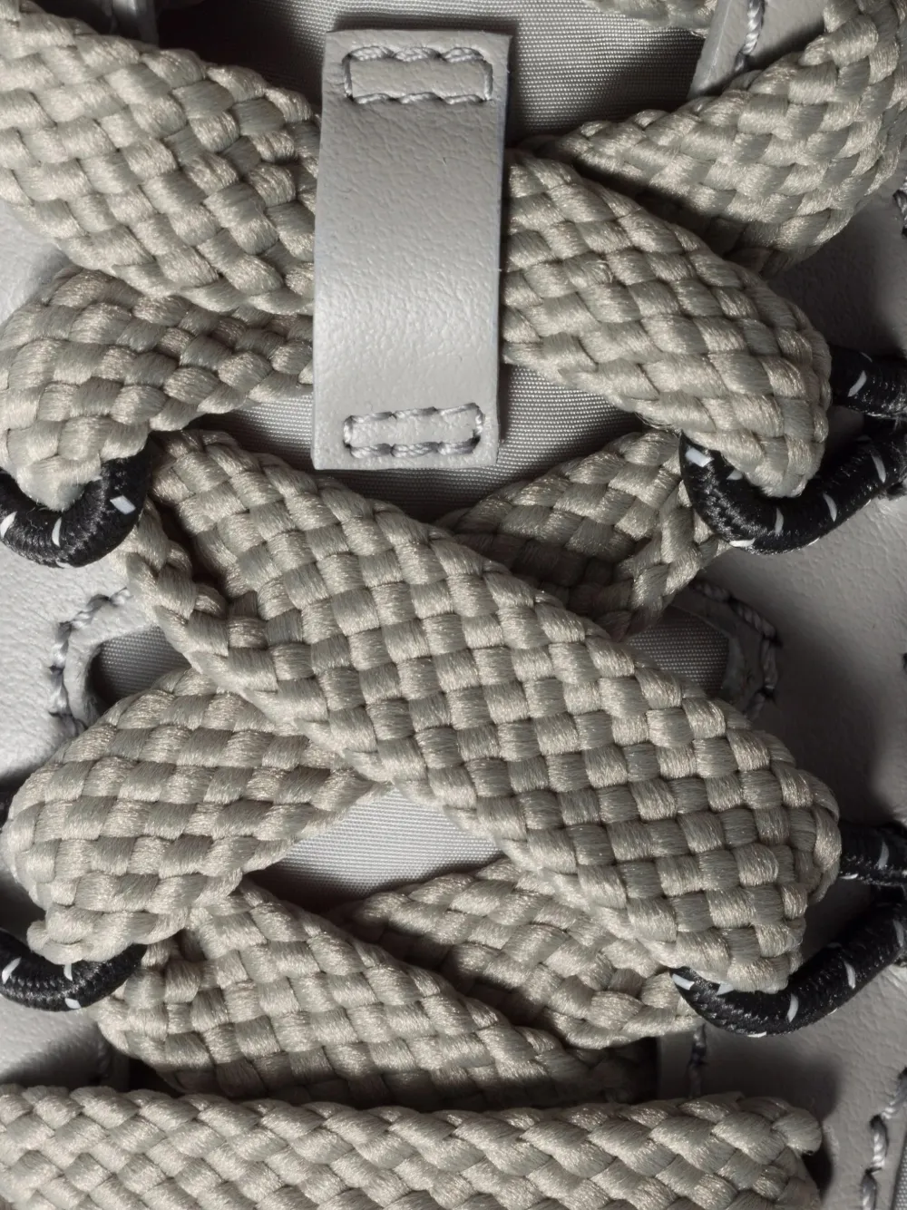 Miu Tire sneakers Grijs