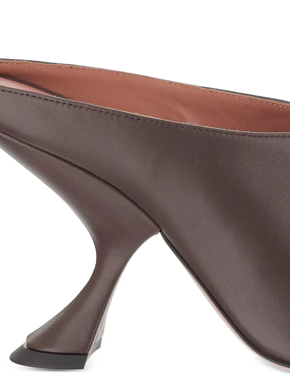 Amina Muaddi Uma sandalen Bruin